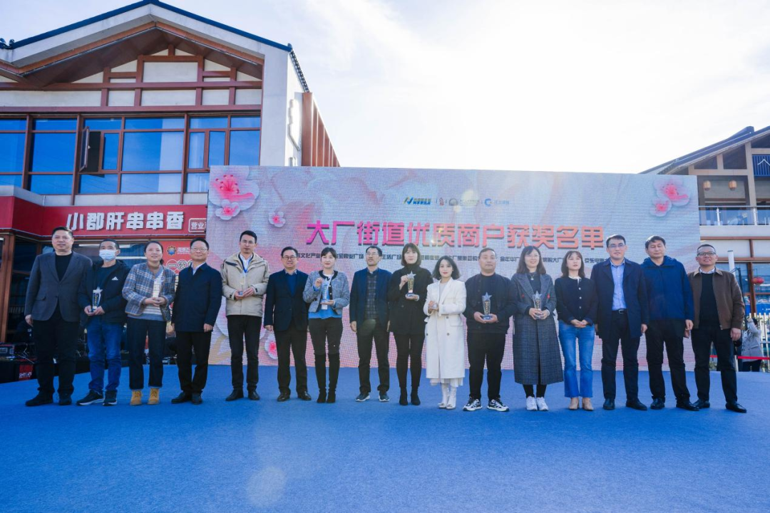 655c110ae4b0037ca6c5f0dc